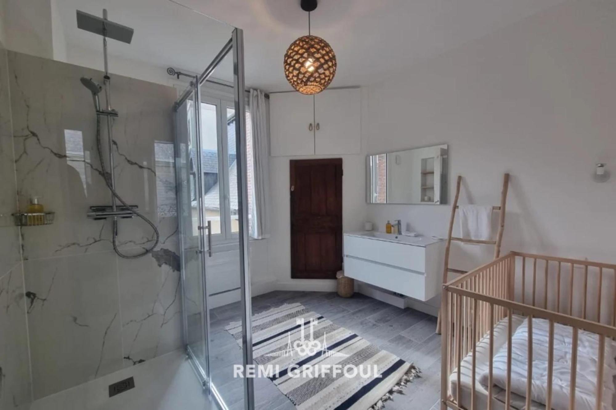 La Maison D'Etienne Renovated In 2025! City Center 4 Guests オンフルール エクステリア 写真