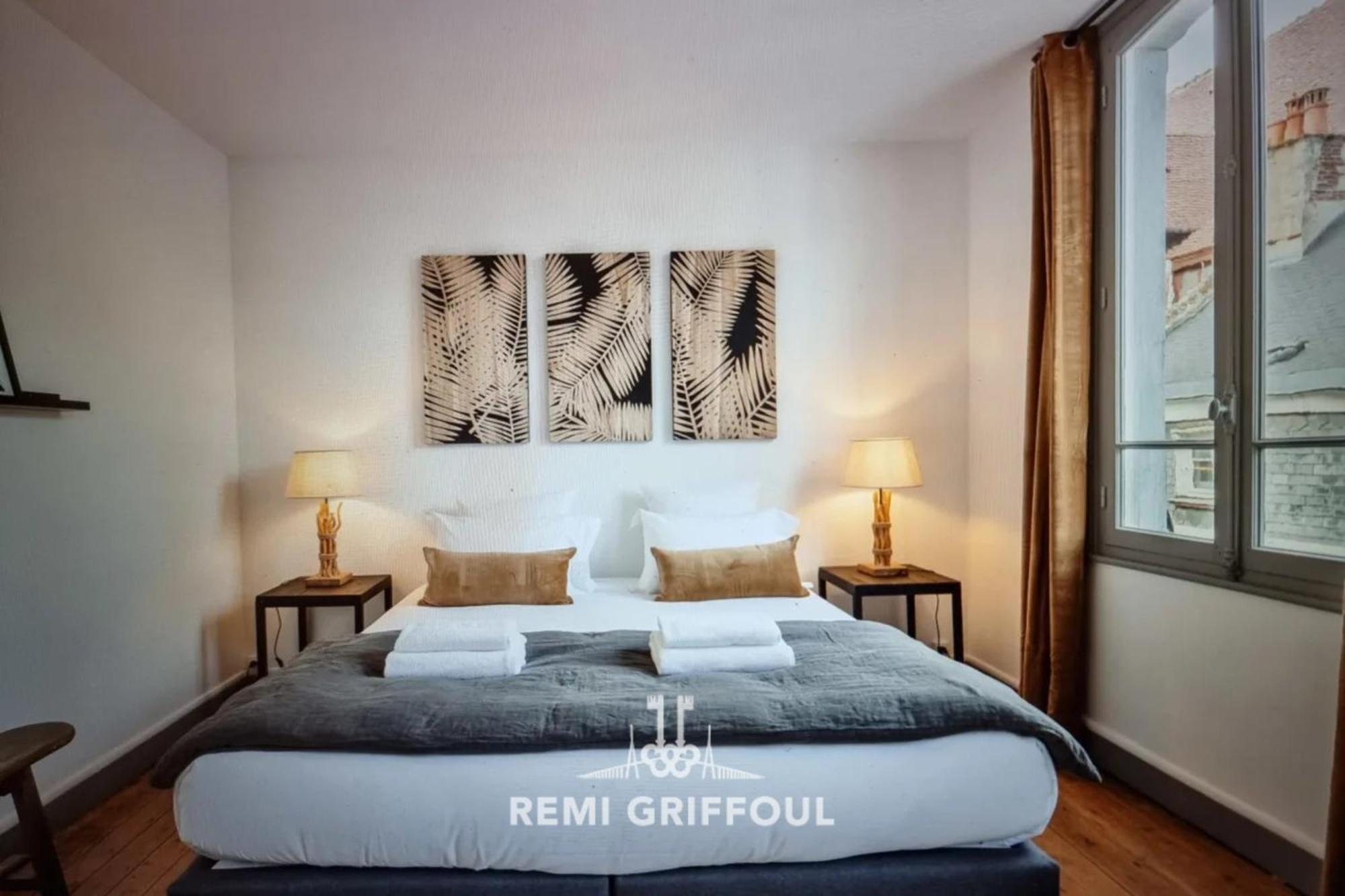 La Maison D'Etienne Renovated In 2025! City Center 4 Guests オンフルール エクステリア 写真